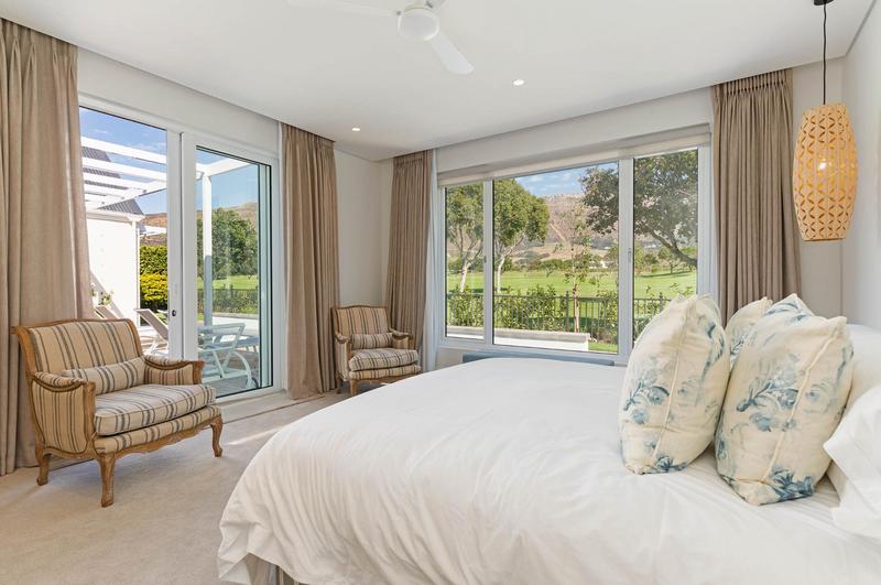 To Let 5 Bedroom Property for Rent in Steenberg Estate Western Cape